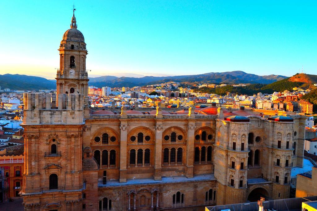 California Hotel Malaga Luaran gambar