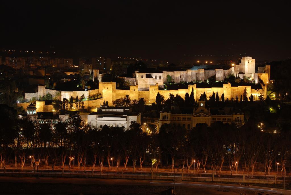 California Hotel Malaga Luaran gambar