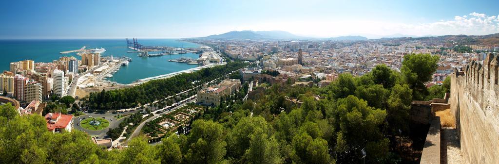California Hotel Malaga Luaran gambar