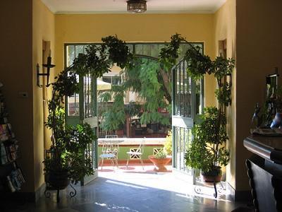 California Hotel Malaga Luaran gambar