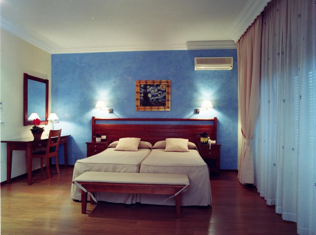 California Hotel Malaga Bilik gambar