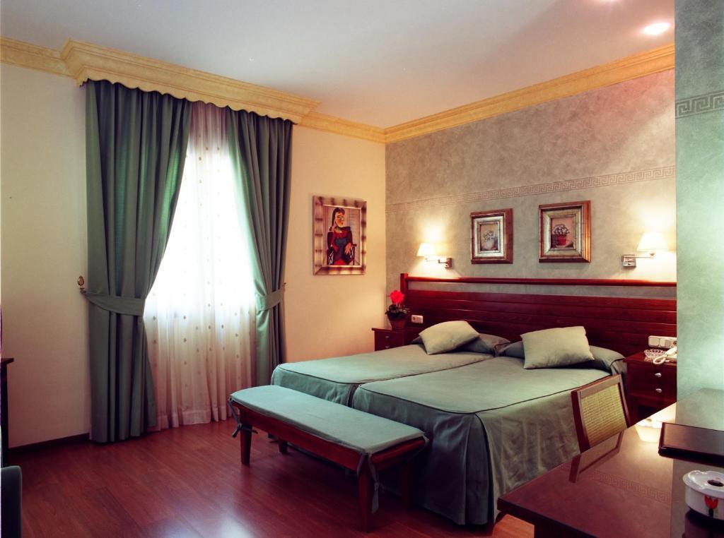 California Hotel Malaga Bilik gambar