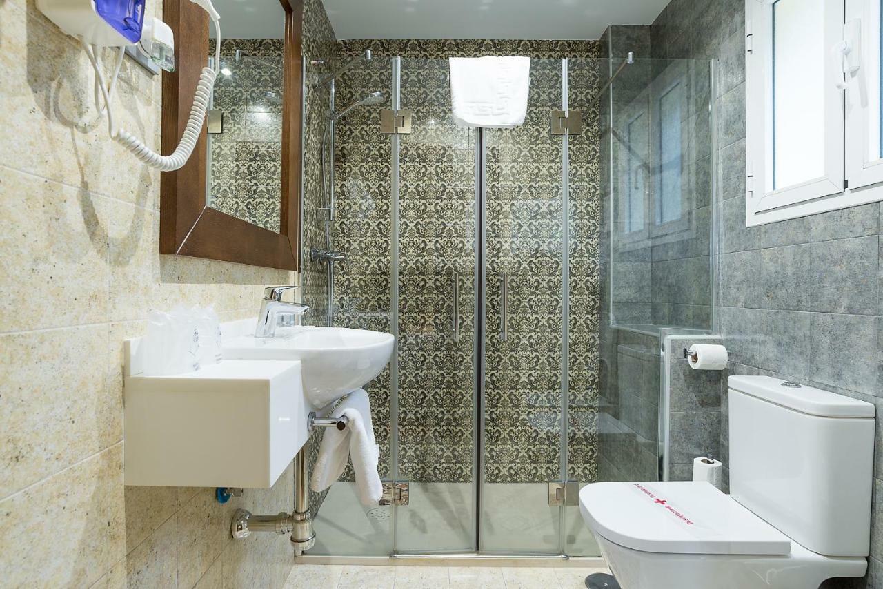 California Hotel Malaga Luaran gambar